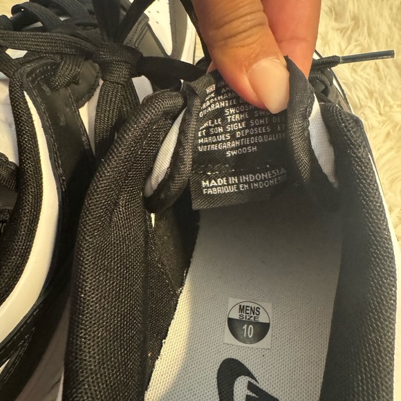 Nike Dunk Low Retro Basketball Shoe - Picture 2 of 7